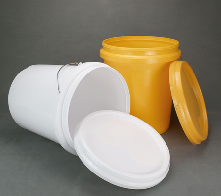 Stackable 20Liter Plastic Or Metal Buckets With UV Resistant Snap On Lid