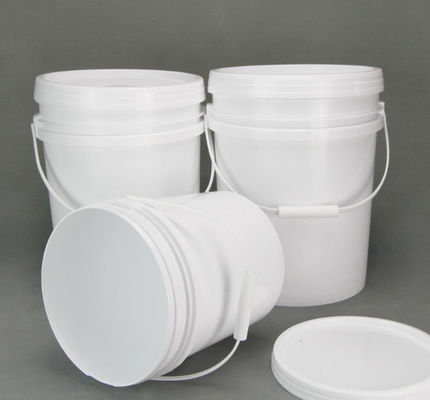 Round Plastic Paint Bucket