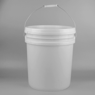 5 Gallon Plastic Lubricant Oil Bucket 20L With Pour Spout