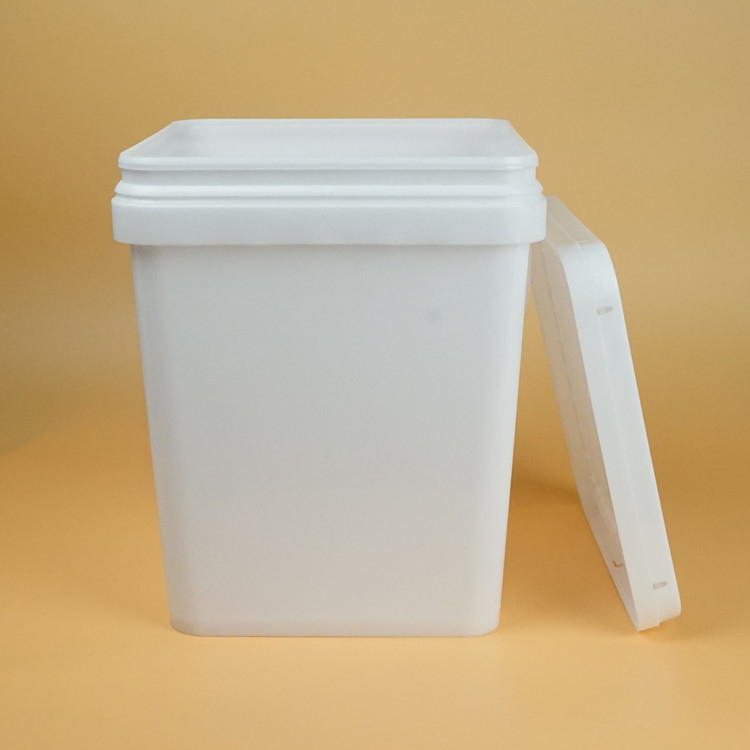 PP Material Square Plastic Bin With Lid 1.2 Kg Weight