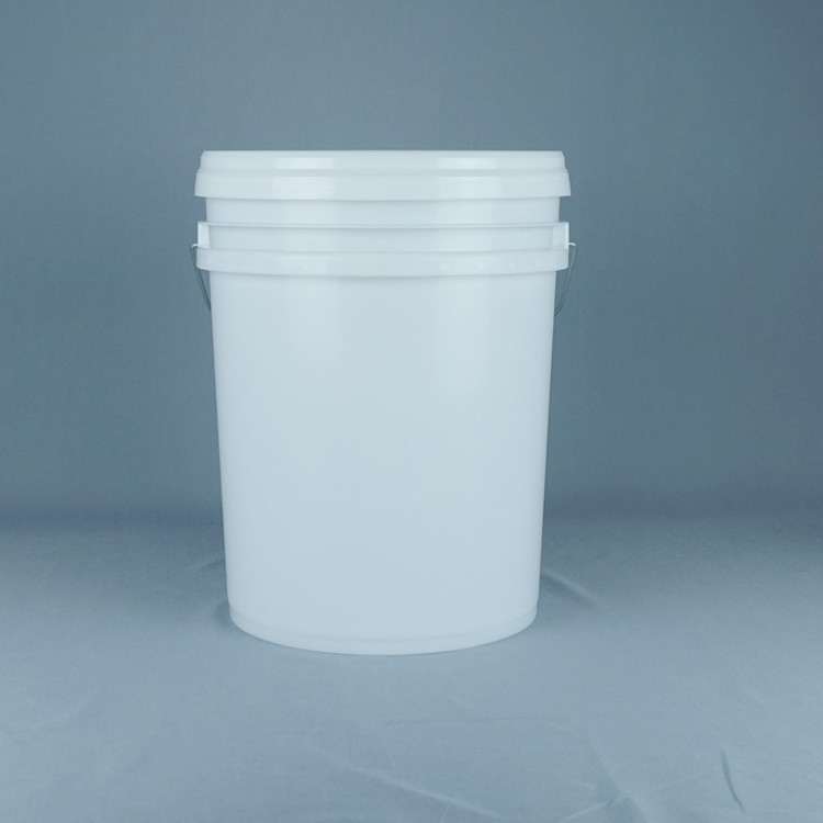 Industrial Grade Plastic Five Gallon Buckets Diameter 11.5 Inches Height 15.5 Inches