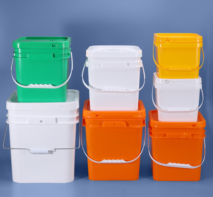 Plastic Growth Promotion Vessel with Filling Hole and Lid