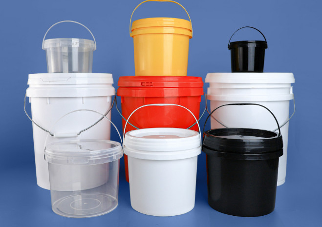 Seal Lid Rounded Plastic Bucket For Convenient And Safe Storage
