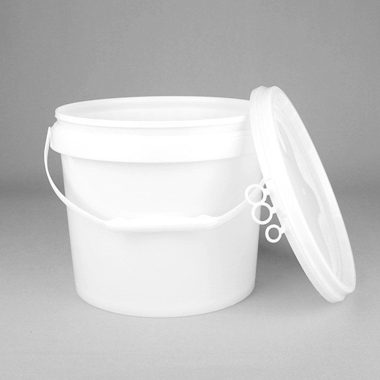 7kg Paint Plastic Bucket With Lid And Handle