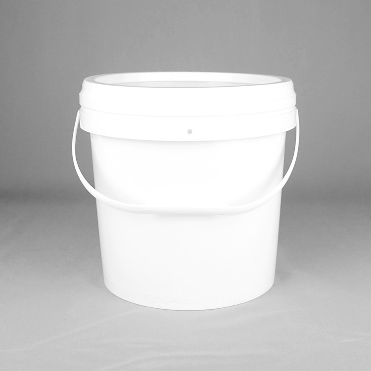 9L Plastic Packaging Bucket With Lid And Arm Strap China Factory License