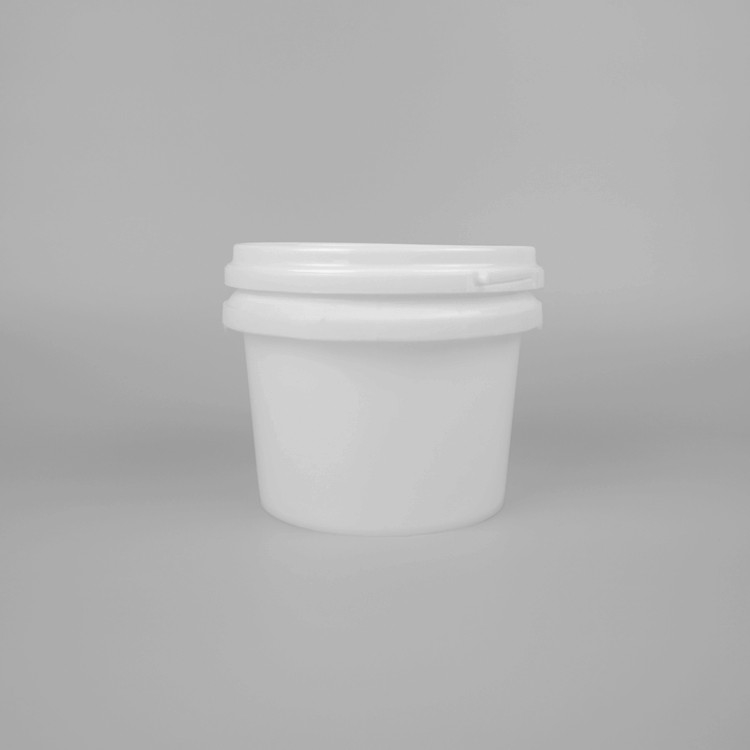 UV Resistant Plastic Pail with Pouring Spout for Industrial 