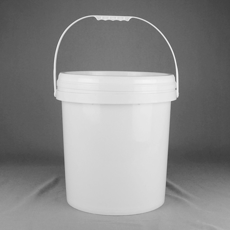 Round 5 Gallon Plastic Buckets With 20 Liter Capacity
