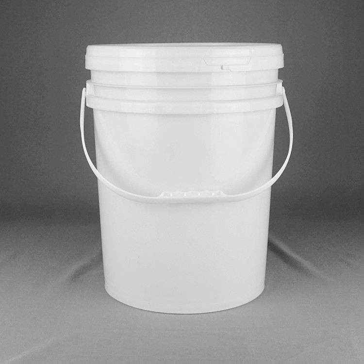 Chinese Manufacturer 20 Liter Small Plastic Oil Lubricant Bucket With Lids