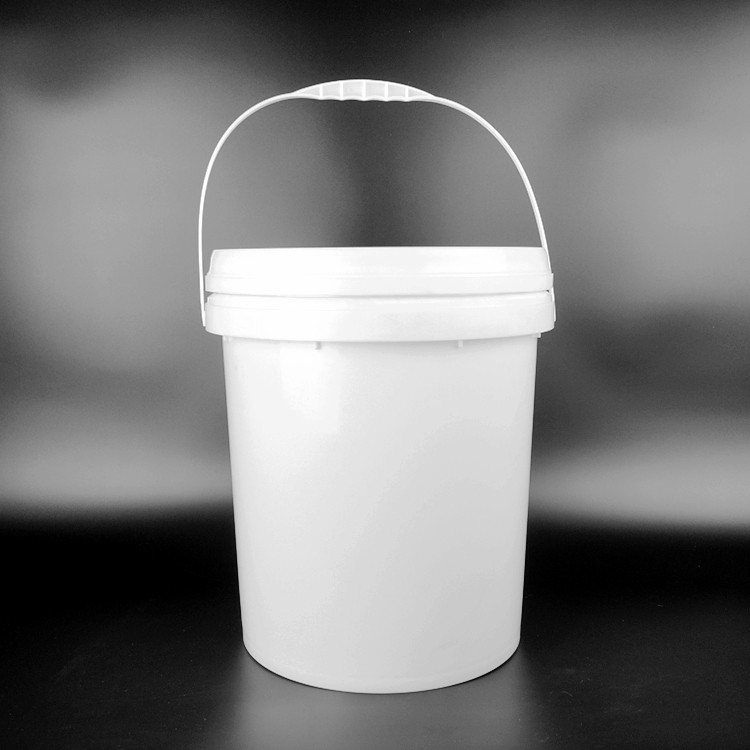 Fertilizers Coatings Round Plastic Bucket 17kg With Lid And Handle