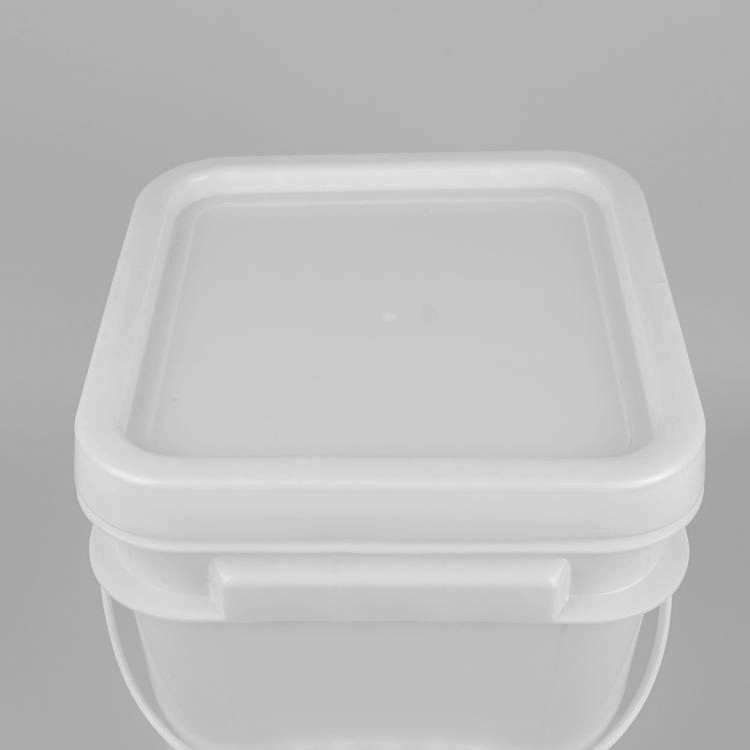 Chemical Resistant Square Plastic Bucket with Handle for Paint and Chemicals