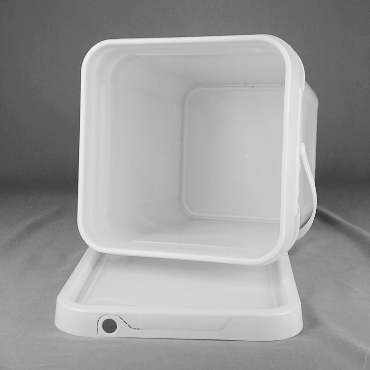 1.2 Kg Square Plastic Pail for Paint White or Other Color