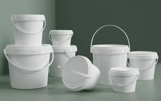 Lightweight Plastic Toy Buckets Customizable and Durable for Playtime