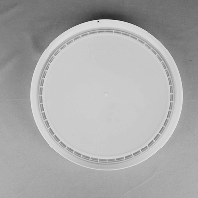 Smooth Surface Plastic Round Buckets in Various Capacities with Customizable Logo
