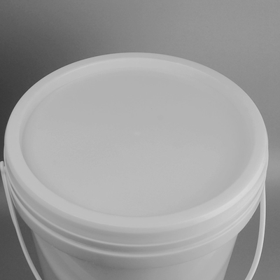 20L Round Plastic Pails with Snap On Lids