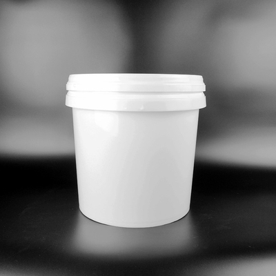 SGS Approval 18Kg Round White Pail With Cover Durable Large Capacity