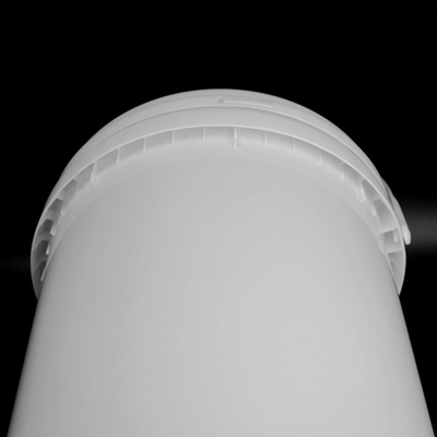 Fertilizers Coatings Round Plastic Bucket 17kg With Lid And Handle