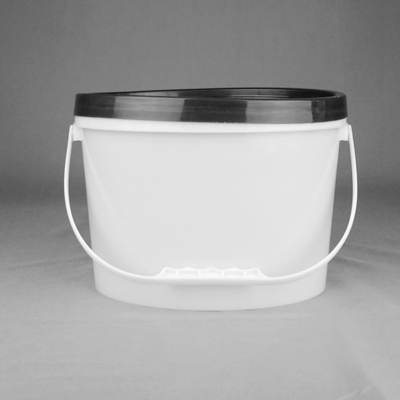 5.5L Oval Plastic Packaging Bucket Customized With A Lid And Hand Pull