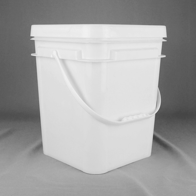 18 Litre Plastic Square Buckets Food Grade Plastic Pail With Lid And Handle
